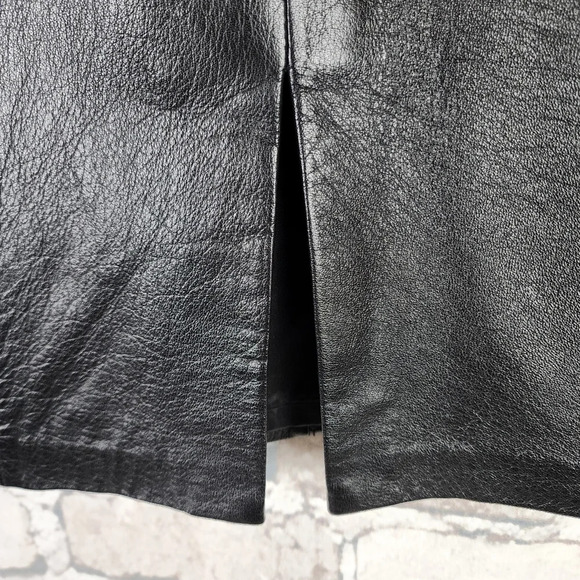 Danier Leather Pencil Skirt Lined Black Size 6 - Picture 10 of 14
